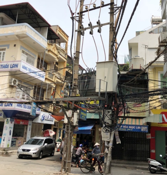 Ngõ 34 Hoàng Cầu (Hà Nội) chưa được mở rộng do vướng trạm biến áp ảnh 1